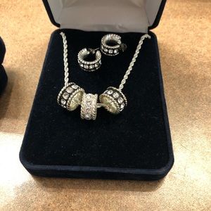 Montana Silversmith Necklace with earrings